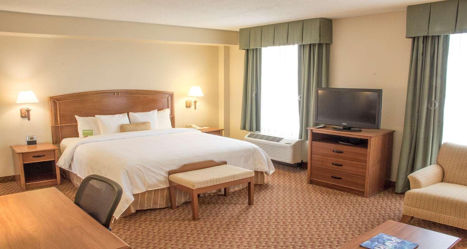 The Crossings Best Western Plus Kendall Hotel & Suites מראה חיצוני תמונה
