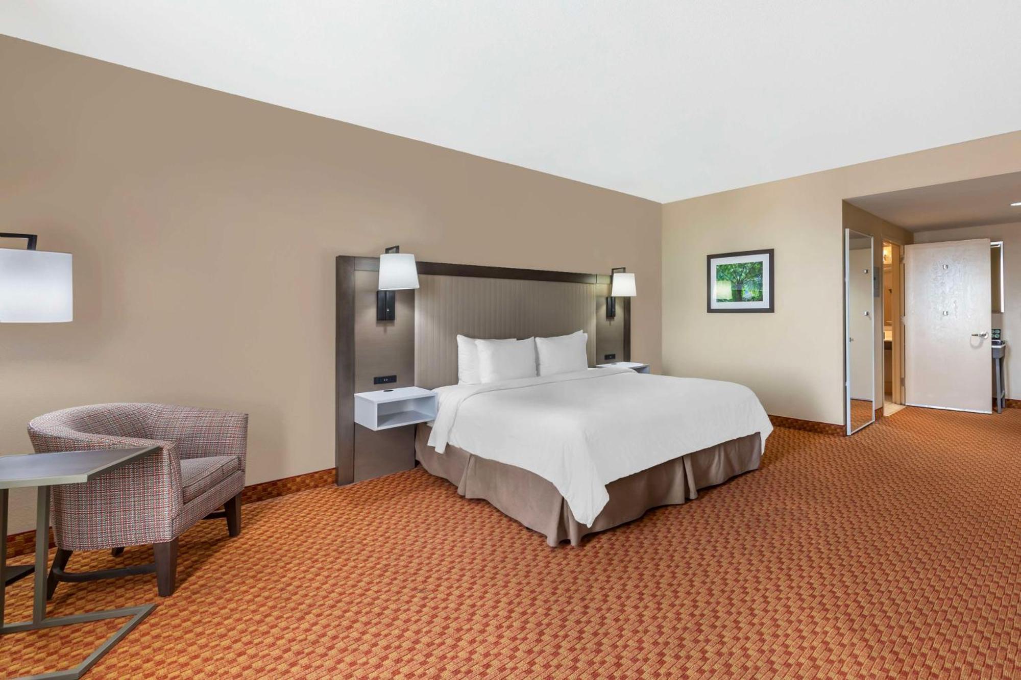 The Crossings Best Western Plus Kendall Hotel & Suites מראה חיצוני תמונה