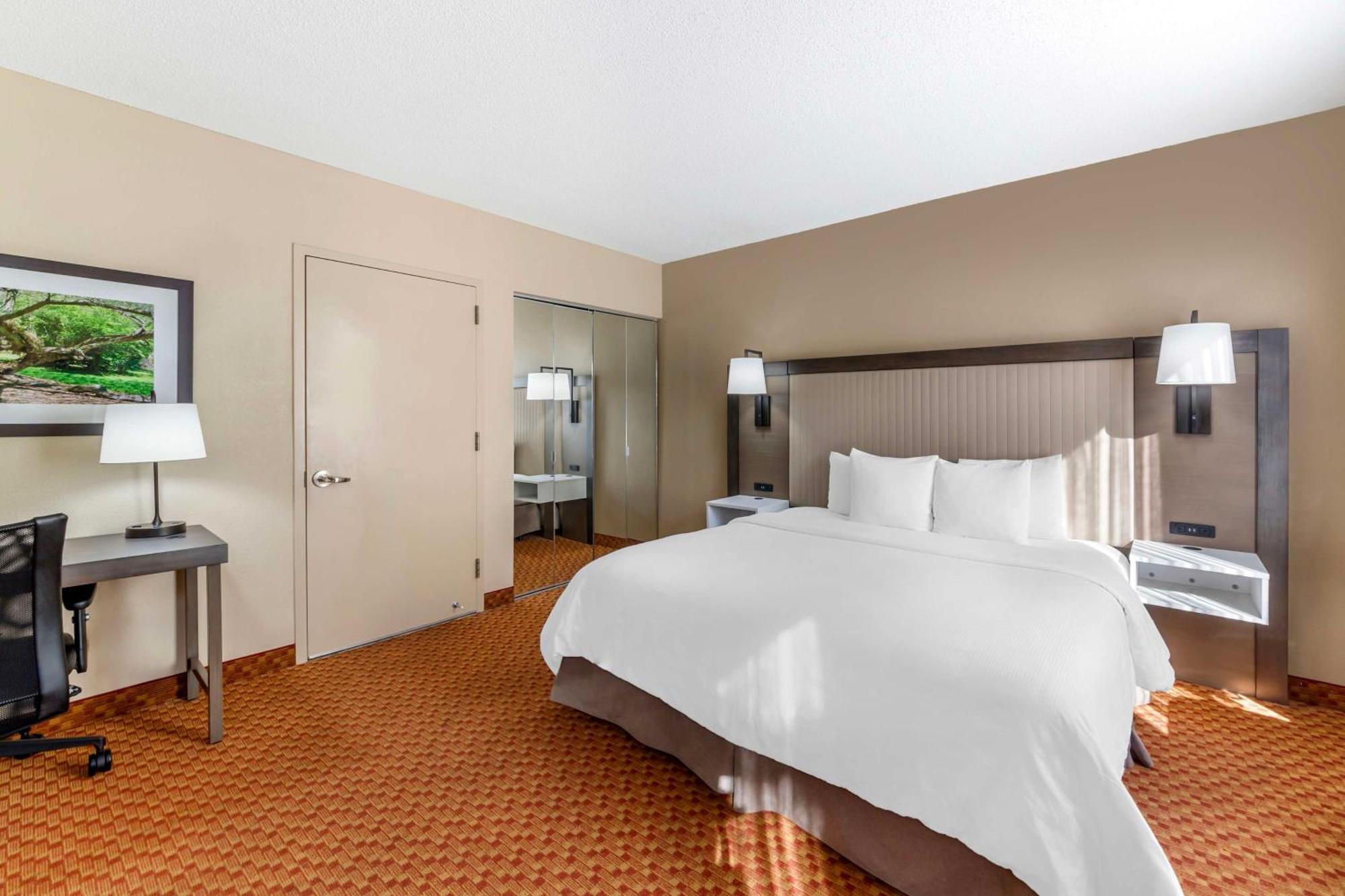 The Crossings Best Western Plus Kendall Hotel & Suites מראה חיצוני תמונה