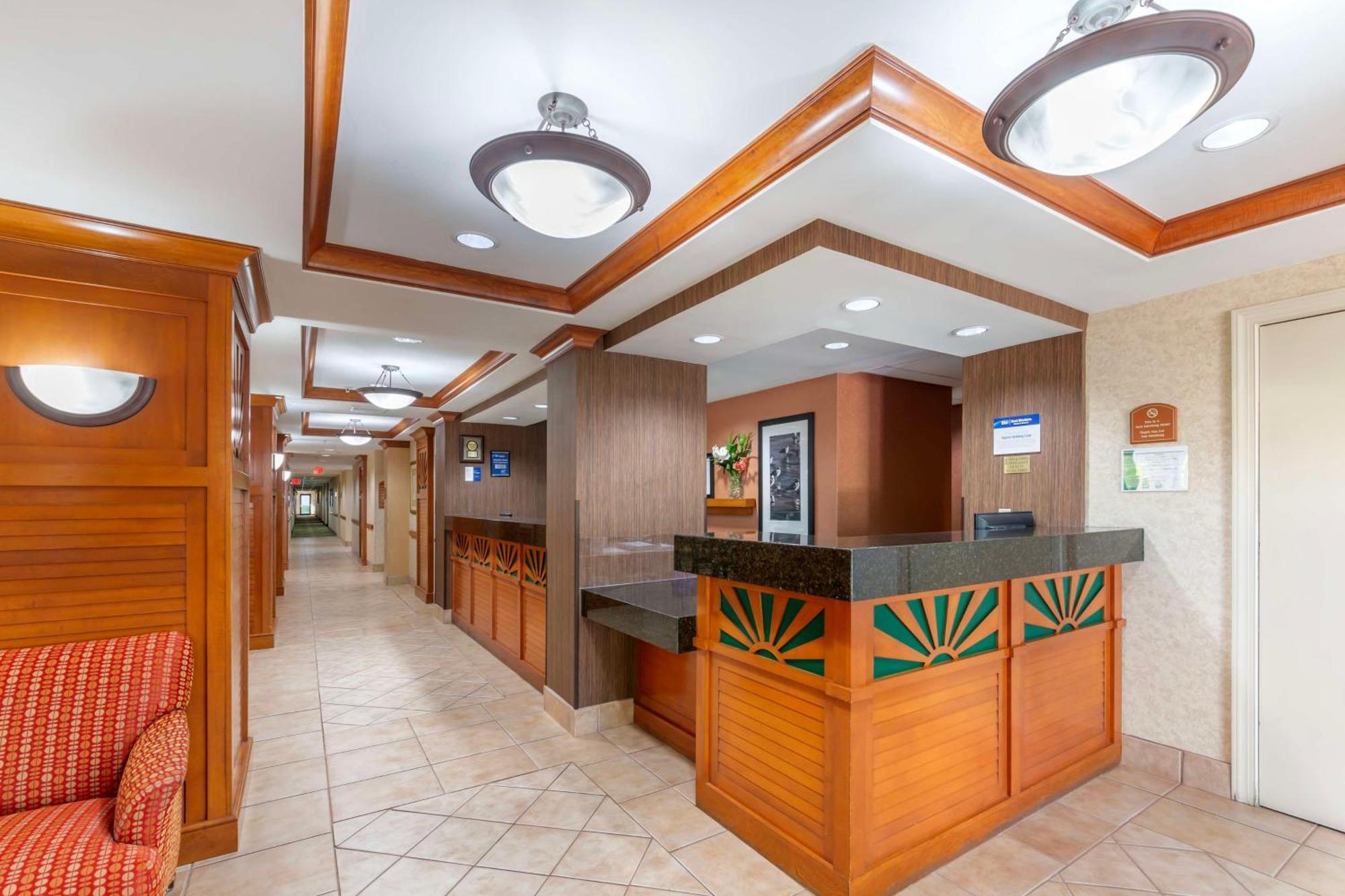 The Crossings Best Western Plus Kendall Hotel & Suites מראה חיצוני תמונה