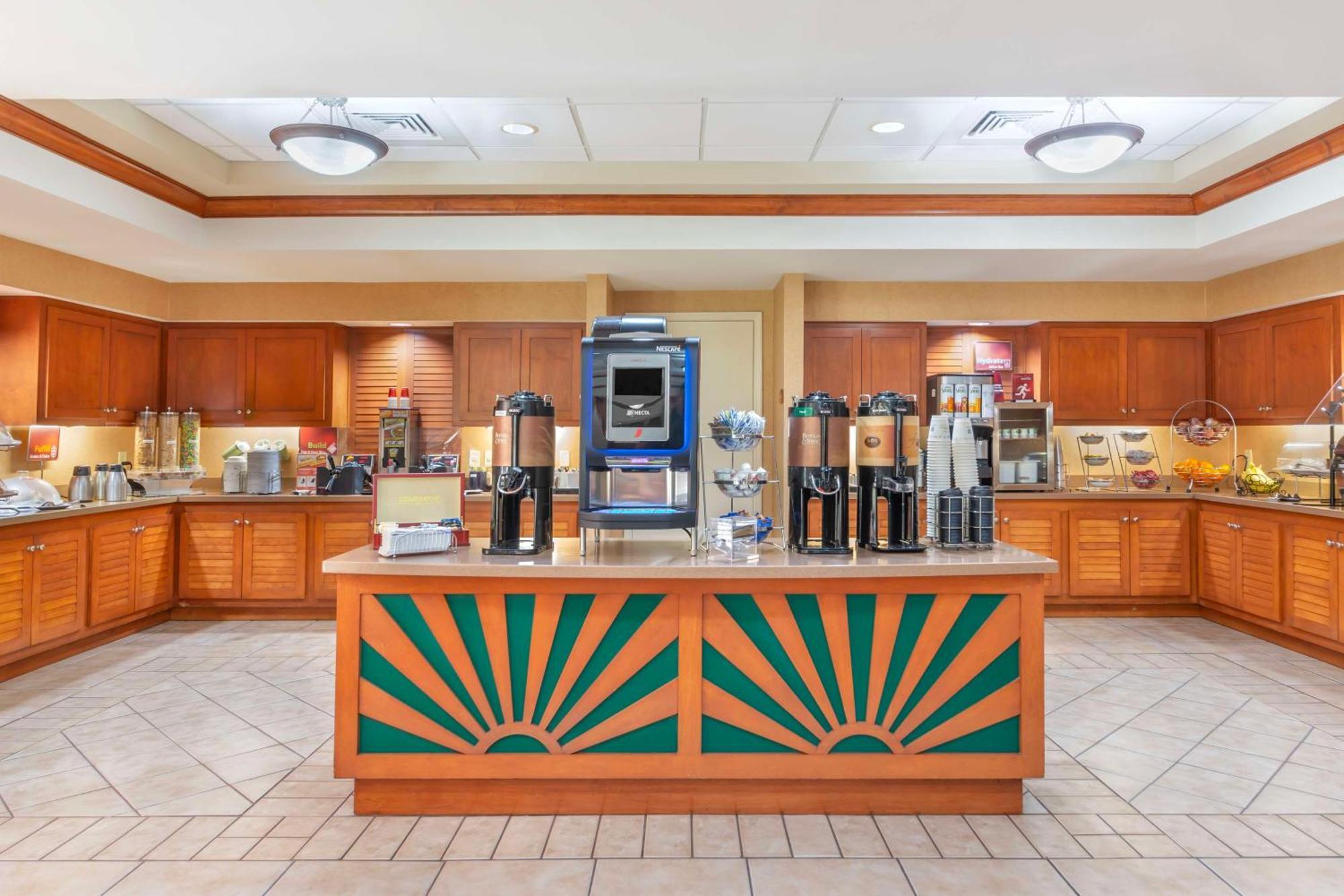 The Crossings Best Western Plus Kendall Hotel & Suites מראה חיצוני תמונה